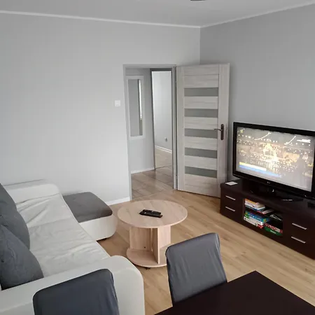 Duzy Apartament Z Widokiem Na Gory - 3 Pokoje Bielawa  Exterior foto